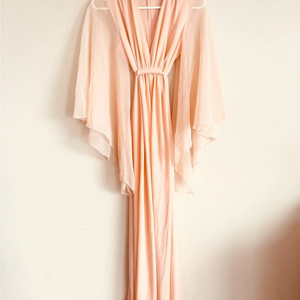 Vintage 1970s Peach Angel Wing Sleeve Deep V-neckline Empire Waist Maxi Dress - Picture 2 of 15